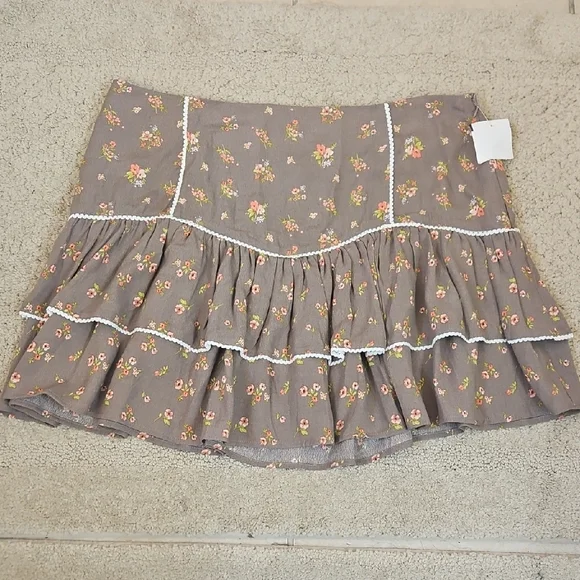 Forever 21 Floral Print Mini Skirt Size XL - Picture 6 of 6